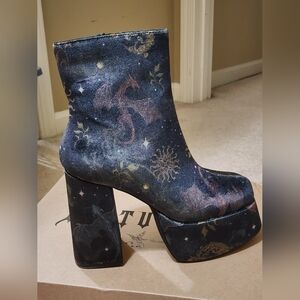 Women's Black Celestial Platform Ankle Boots